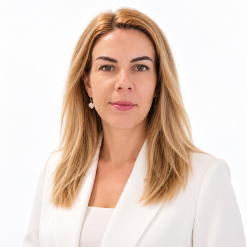 mariana momekova real estate 2
